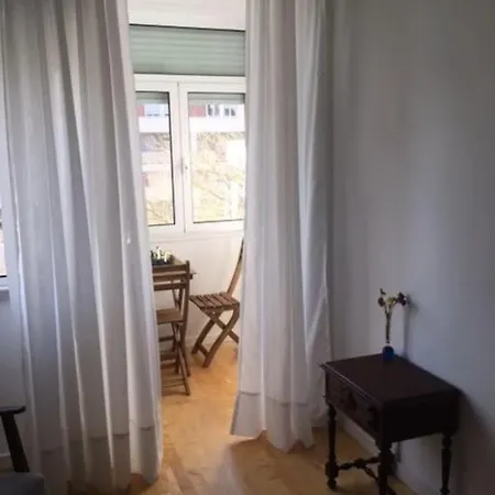 Charming Suite Private Wc & Balcony-3